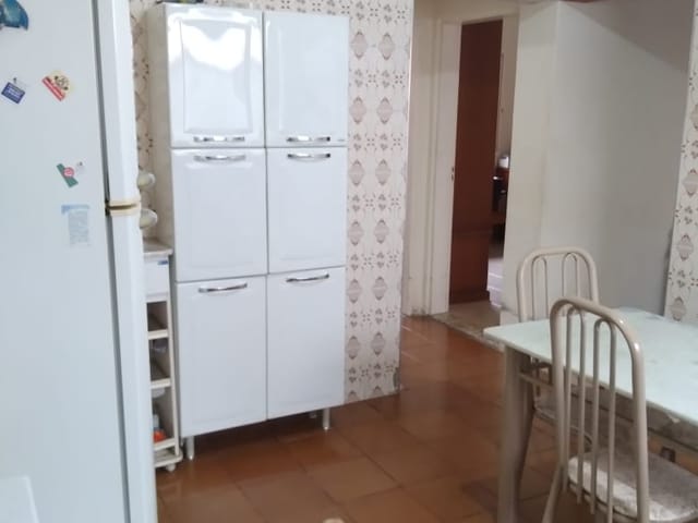 Casa com 360m² 4 quartos e 2 banheiros, à venda, no bairro São Benedito em Pindamonhangaba