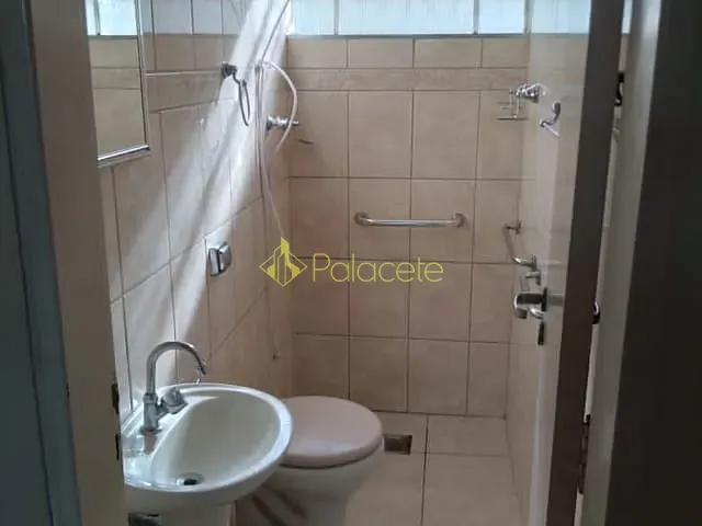Casa com 360m² 4 quartos e 2 banheiros, à venda, no bairro São Benedito em Pindamonhangaba