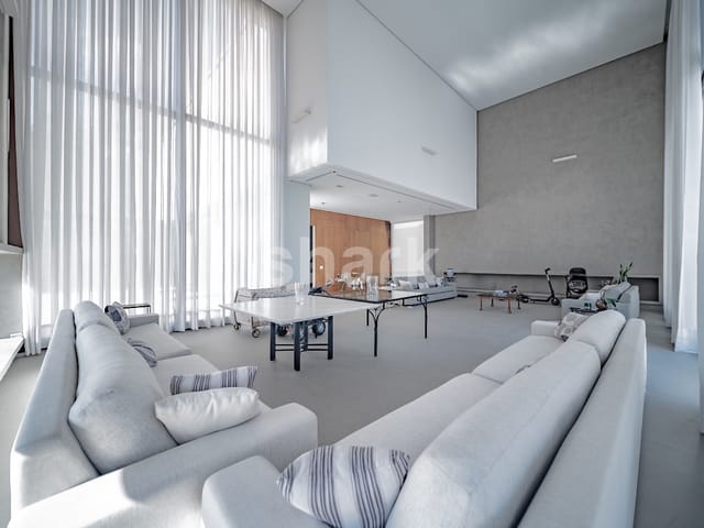 Casa com 2100m² 5 quartos e 10 banheiros, à venda, no bairro Tamboré em Santana de Parnaíba