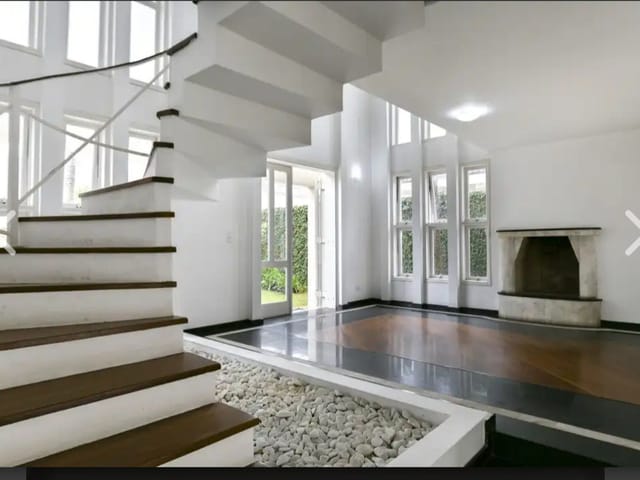 Casa com 560m² 3 quartos e 4 banheiros, à venda, no bairro Alphaville Residencial Zero em Barueri