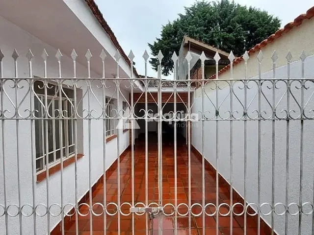 Casa 5 quartos e 2 banheiros, à venda, no bairro Estrela em Ponta Grossa