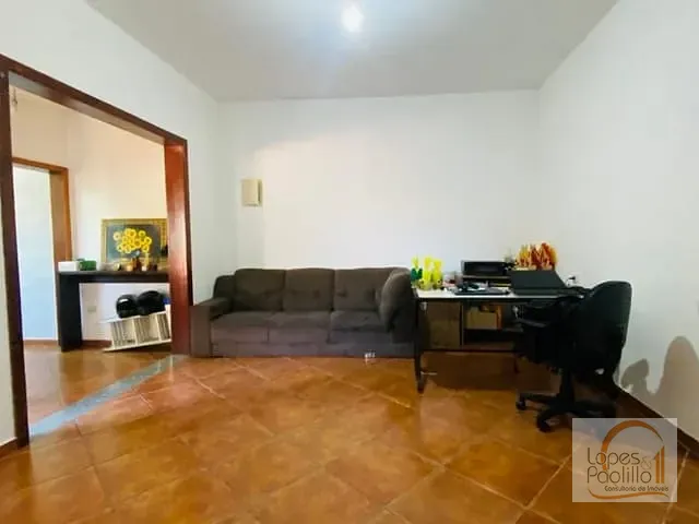 Casa com 200m² 3 quartos e 2 banheiros, à venda, no bairro Jardim Paulista em Atibaia
