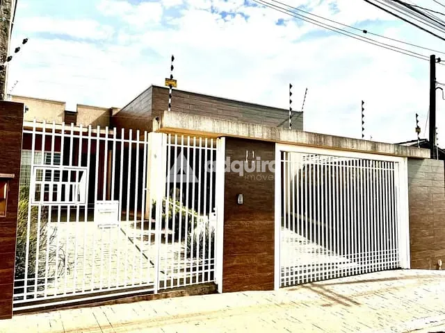 Casa 3 quartos e 2 banheiros, à venda, no bairro Nova Rússia em Ponta Grossa