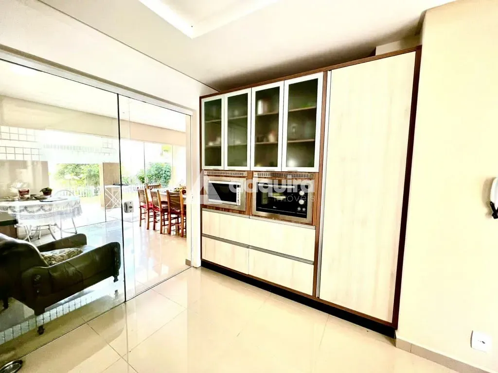 Casa, 3 quartos, 182 m² - Foto 5