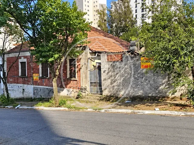 Casa com 1100m² 2 quartos e 2 banheiros, à venda, no bairro Vila Brasílio Machado em São Paulo