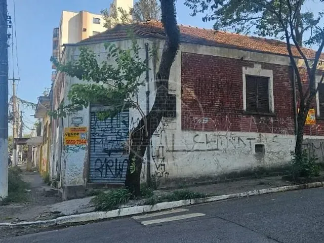 Casa com 1100m² 2 quartos e 2 banheiros, à venda, no bairro Vila Brasílio Machado em São Paulo