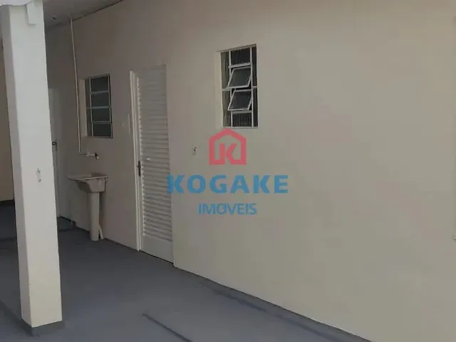 Casa com 100m² 1 quarto e 1 banheiro, para alugar, no bairro Vila Adyana em São José Dos Campos