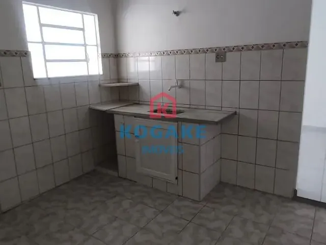 Casa com 100m² 1 quarto e 1 banheiro, para alugar, no bairro Vila Adyana em São José Dos Campos