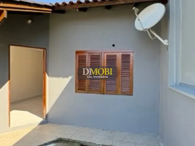 Casa 2 quartos e 1 banheiro, à venda, no bairro Morada Gaúcha em Gravataí