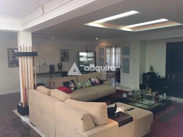 Casa com 785m² 3 quartos e 2 banheiros, à venda, no bairro Nova Rússia em Ponta Grossa