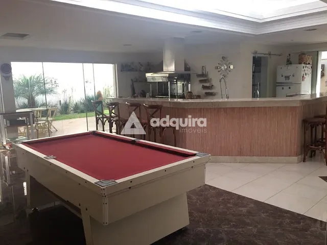 Casa com 785m² 3 quartos e 2 banheiros, à venda, no bairro Nova Rússia em Ponta Grossa