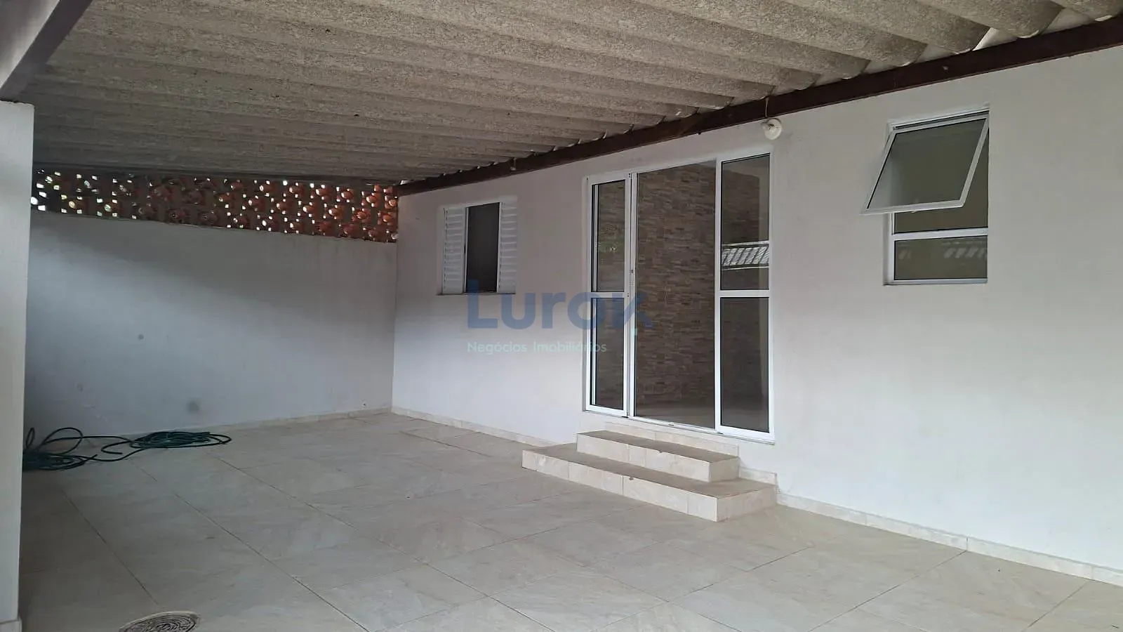 Casa, 3 quartos, 161 m² - Foto 1