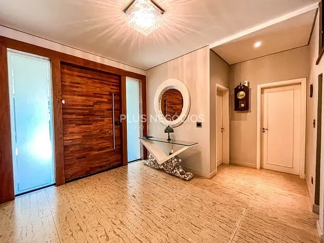 Casa com 799m² 5 quartos e 7 banheiros, à venda, no bairro Vivendas do Lago em Sorocaba