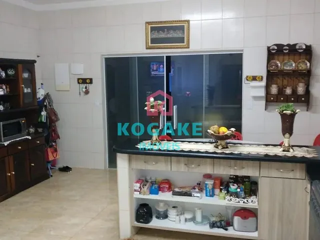 Casa com 1338m² 4 quartos e 5 banheiros, à venda, no bairro Jardim das Flores em Santa Branca