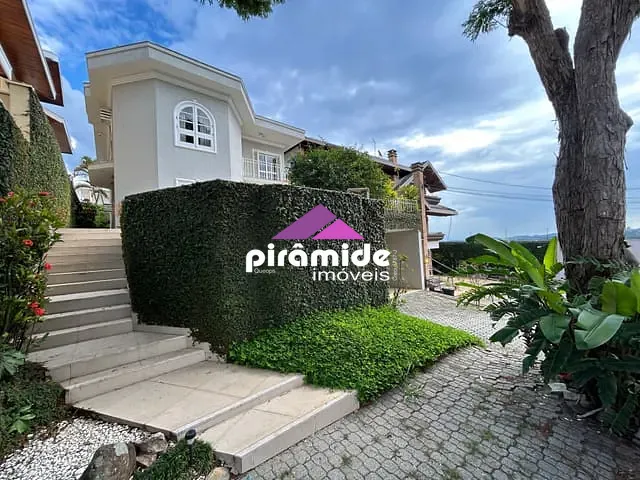 Casa com 402m² 4 quartos e 6 banheiros, à venda, no bairro Jardim Aquárius em São José dos Campos