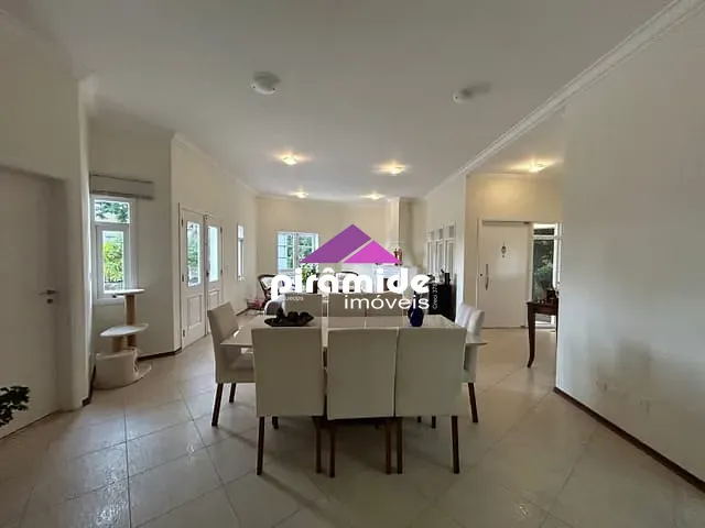 Casa com 402m² 4 quartos e 6 banheiros, à venda, no bairro Jardim Aquárius em São José dos Campos