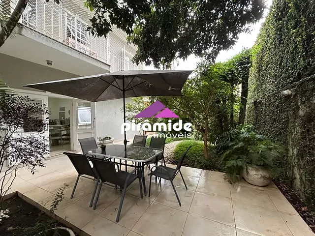 Casa com 402m² 4 quartos e 6 banheiros, à venda, no bairro Jardim Aquárius em São José dos Campos