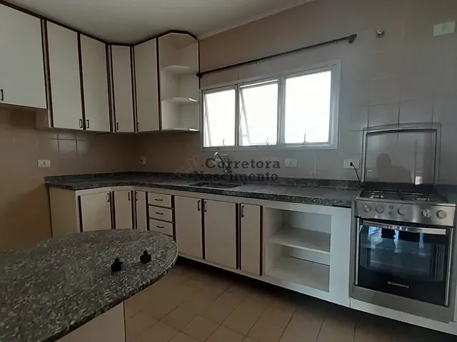 Casa com 185m², à venda, no bairro Jardim Santa Maria em Jacareí