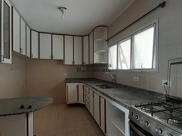 Casa com 185m², à venda, no bairro Jardim Santa Maria em Jacareí