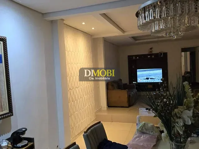 Casa 3 quartos e 4 banheiros, à venda, no bairro Vila Fátima em Cachoeirinha