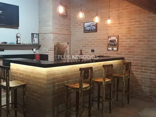 Casa com 200m² 3 quartos e 2 banheiros, à venda, no bairro Jardim Piazza di Roma em Sorocaba