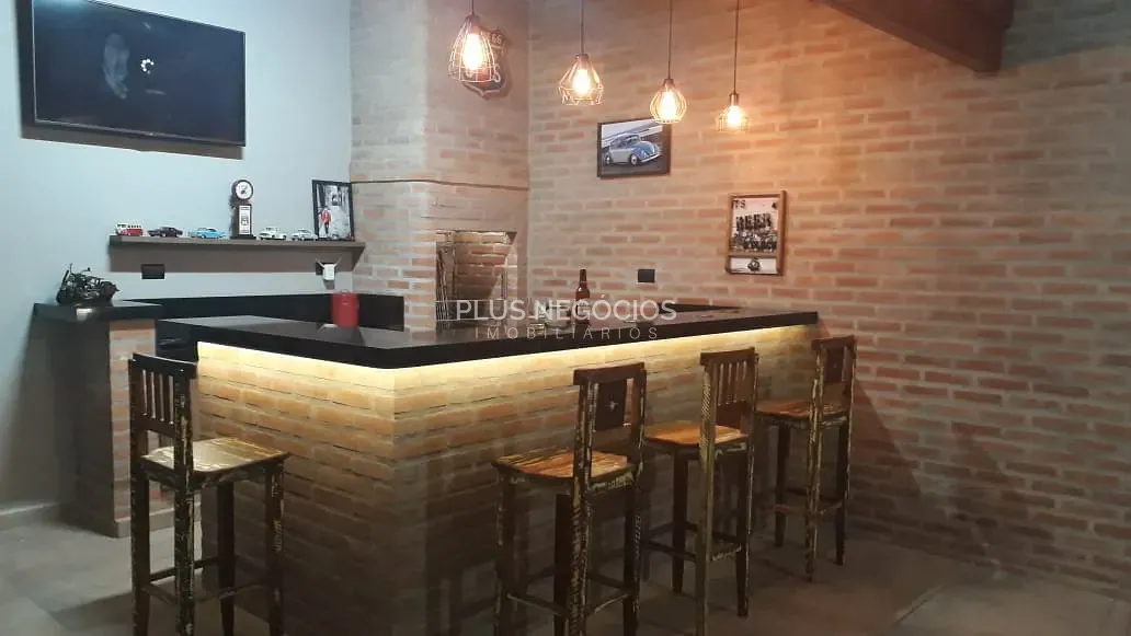 Casa, 3 quartos, 230 m² - Foto 2