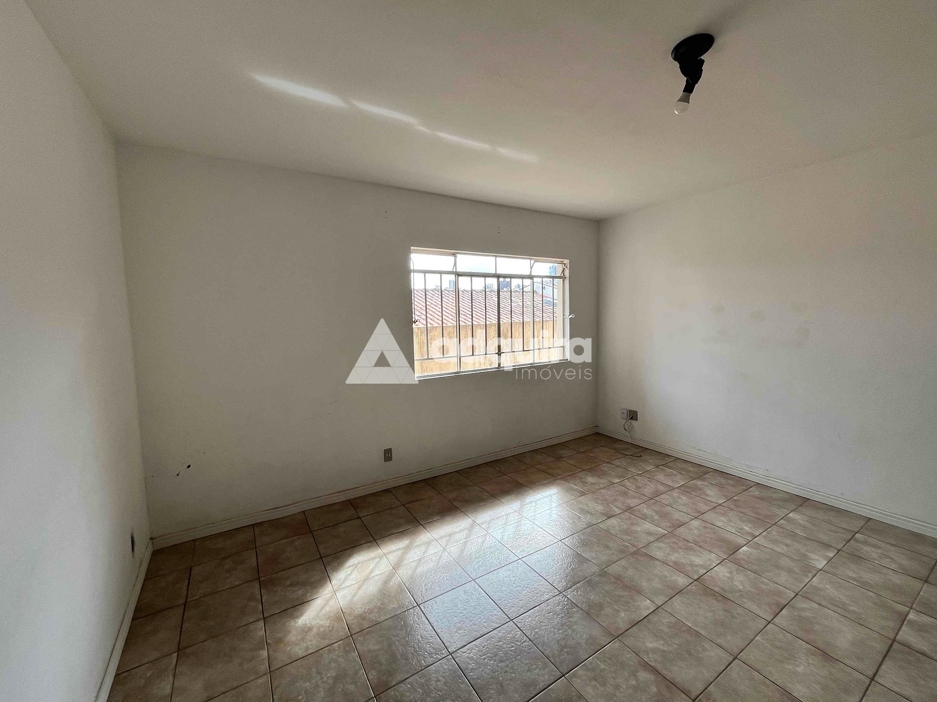 Casa à venda com 3 quartos, 202m² - Foto 8