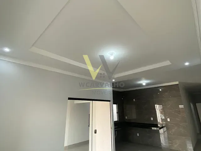 Casa com 150m² 3 quartos e 2 banheiros, à venda, no bairro Vida Nova em Anápolis