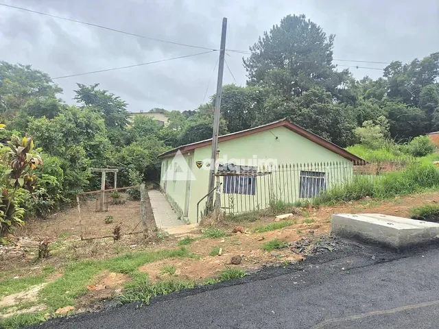 Casa com 323m² 2 quartos e 1 banheiro, à venda, no bairro Uvaranas em Ponta Grossa