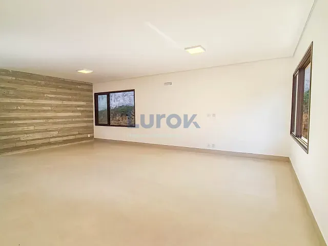 Casa 3 quartos e 5 banheiros, à venda, no bairro Jardim São Bento do Recreio em Valinhos