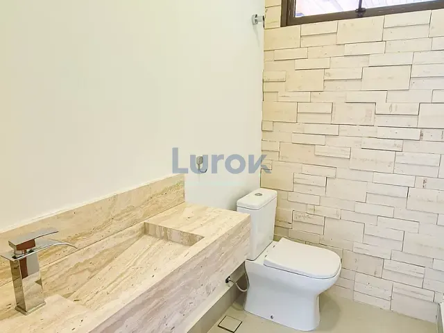 Casa 3 quartos e 5 banheiros, à venda, no bairro Jardim São Bento do Recreio em Valinhos