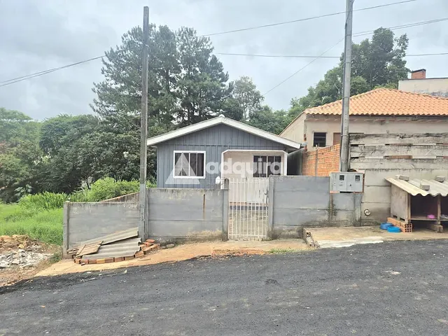 Casa com 225m² 2 quartos e 1 banheiro, à venda, no bairro Uvaranas em Ponta Grossa