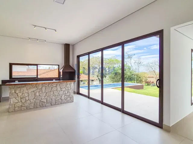 Casa 3 quartos e 6 banheiros, à venda, no bairro Jardim São Bento do Recreio em Valinhos