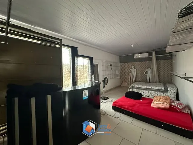 Casa com 260m² 2 quartos e 1 banheiro, à venda, no bairro Vila Dom Oscar Romero em Rondonópolis