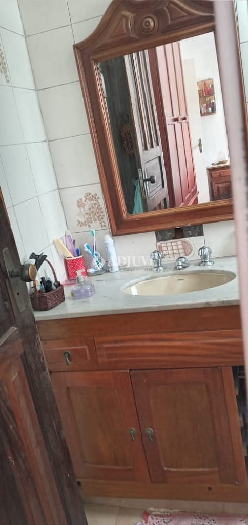 Casa à venda com 4 quartos, 90m² - Foto 6