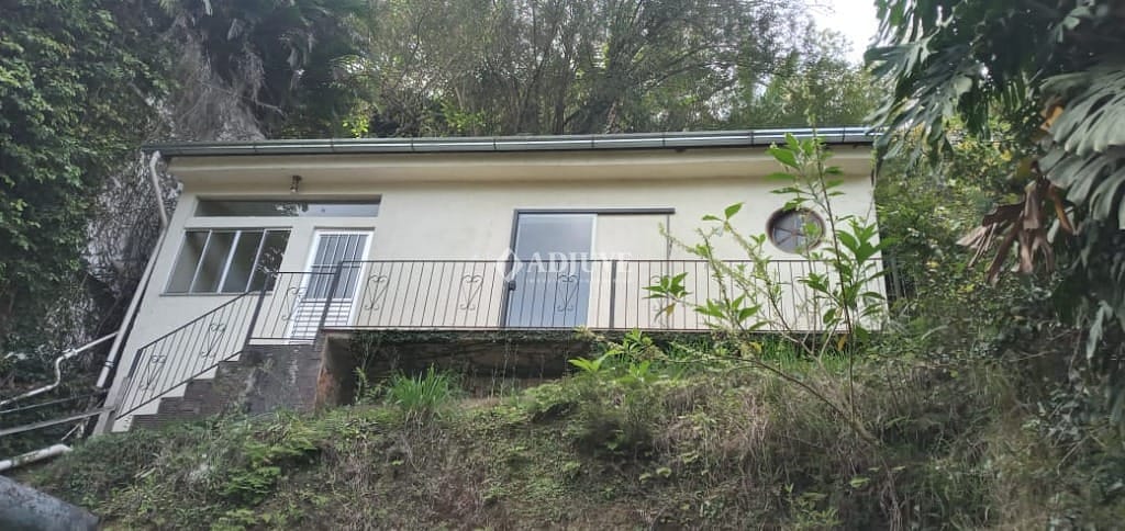 Casa à venda com 4 quartos, 90m² - Foto 12