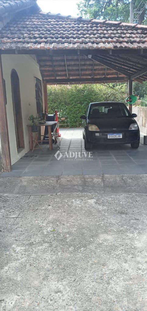 Casa à venda com 4 quartos, 90m² - Foto 10