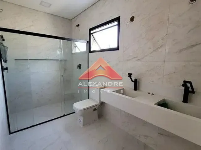 Casa com 260m² 3 quartos e 3 banheiros, à venda, no bairro Urbanova em São José dos Campos