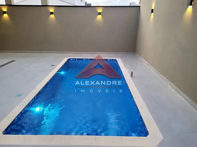 Casa com 260m² 3 quartos e 3 banheiros, à venda, no bairro Urbanova em São José dos Campos