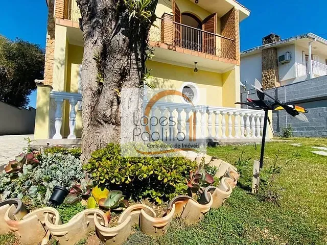 Casa com 700m² 4 quartos e 4 banheiros, à venda, no bairro Vila Esperia Ou Giglio em Atibaia