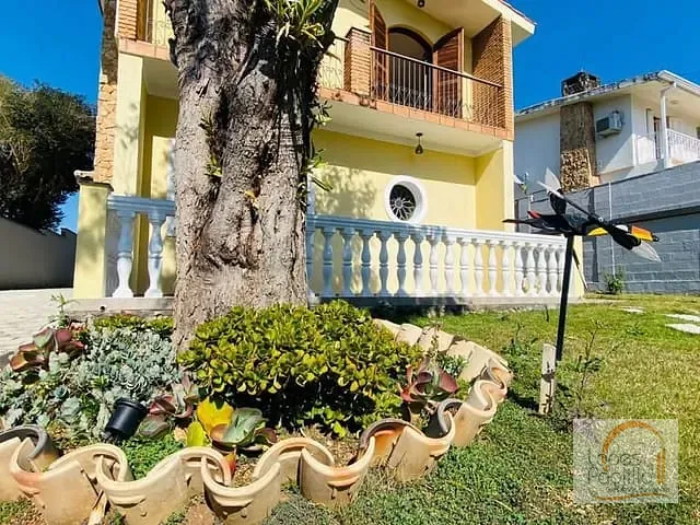 Casa com 700m² 4 quartos e 4 banheiros, à venda, no bairro Vila Esperia Ou Giglio em Atibaia