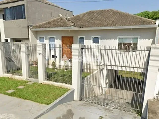 Casa com 300m² 3 quartos e 2 banheiros, à venda, no bairro Contorno em Ponta Grossa