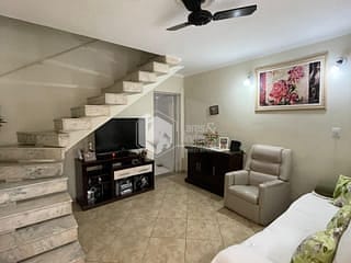 Foto do Casa-Casa tipo para venda em Parque São Lucas com 2 quartos, 101m²