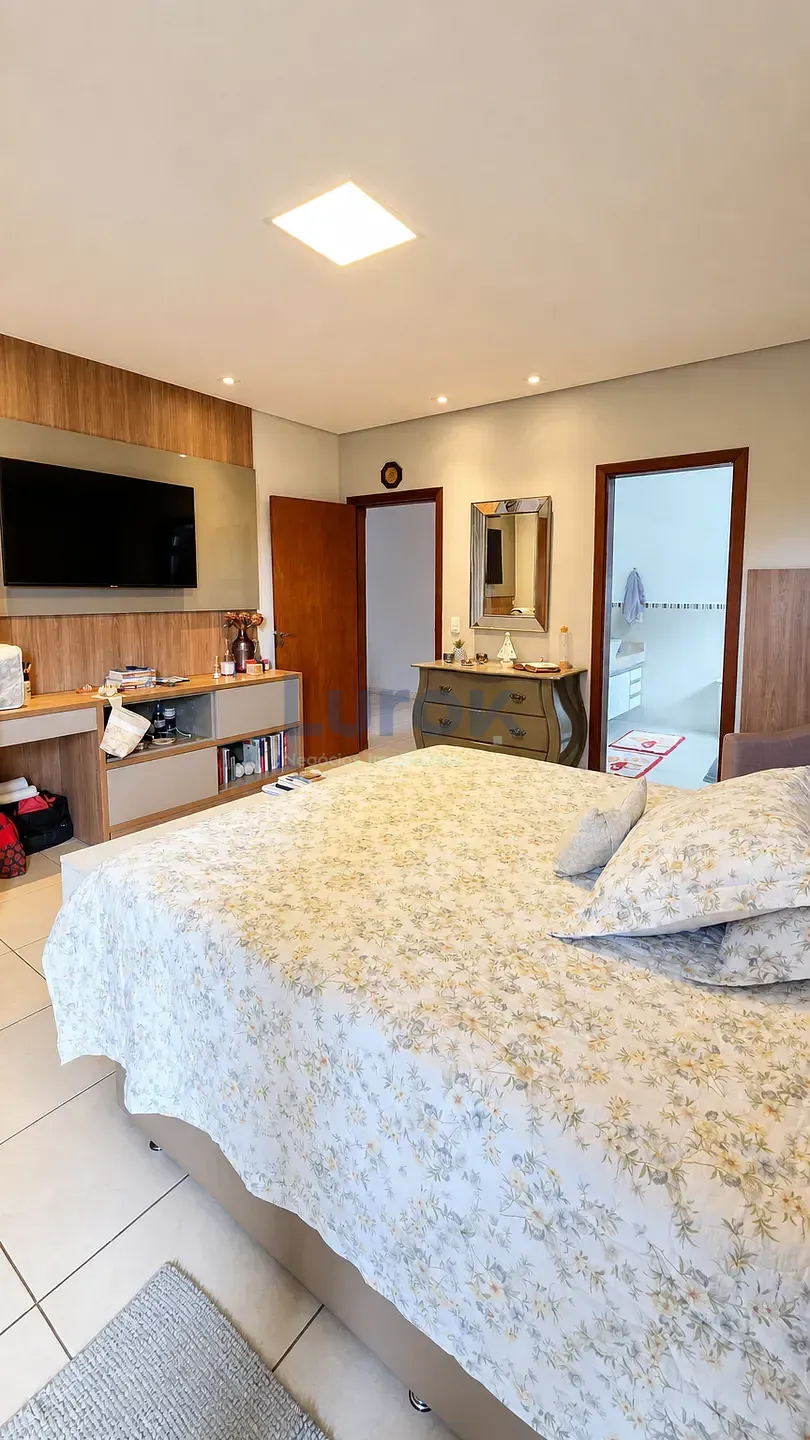 Casa, 4 quartos, 296 m² - Foto 14