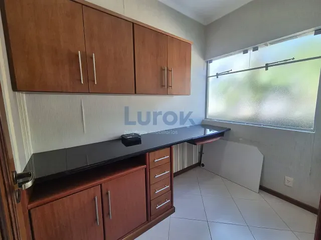 Casa com 330m² 3 quartos e 4 banheiros, à venda, no bairro Condomínio Residencial Terras do Oriente em Valinhos