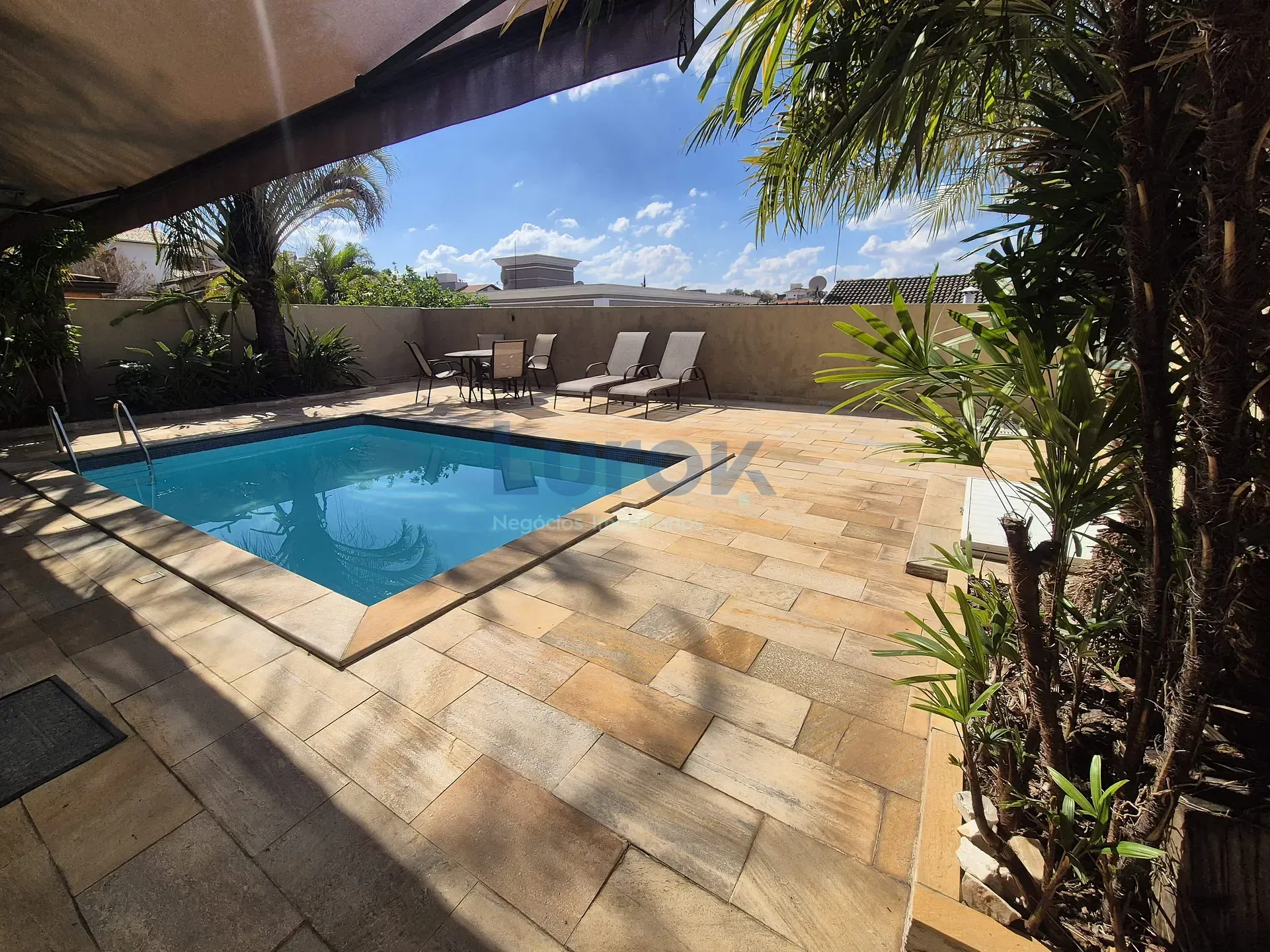 Casa, 3 quartos, 235 m² - Foto 36