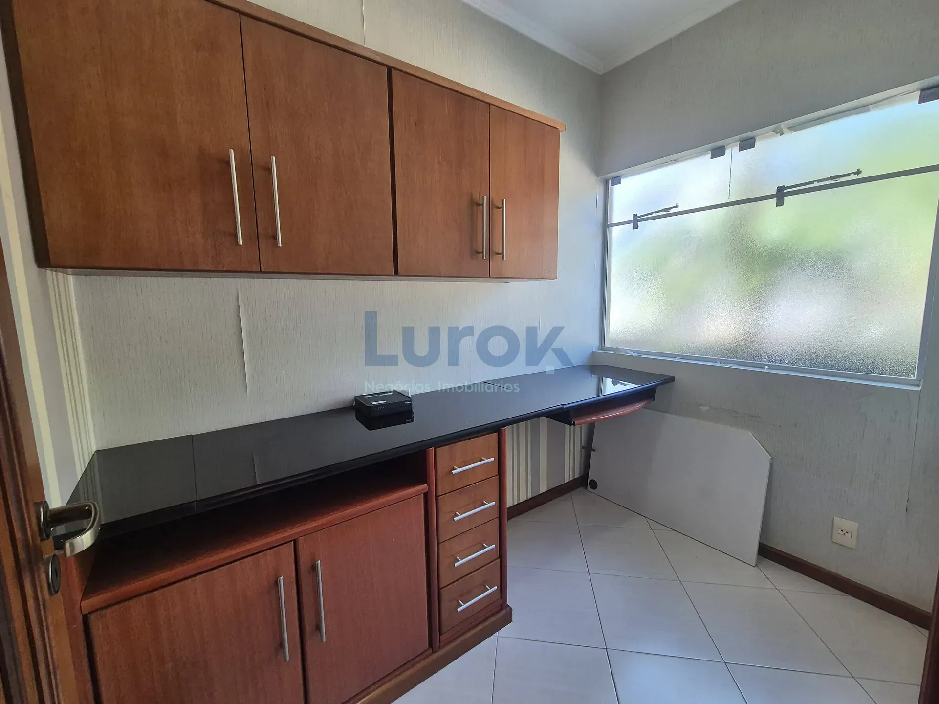 Casa, 3 quartos, 235 m² - Foto 3