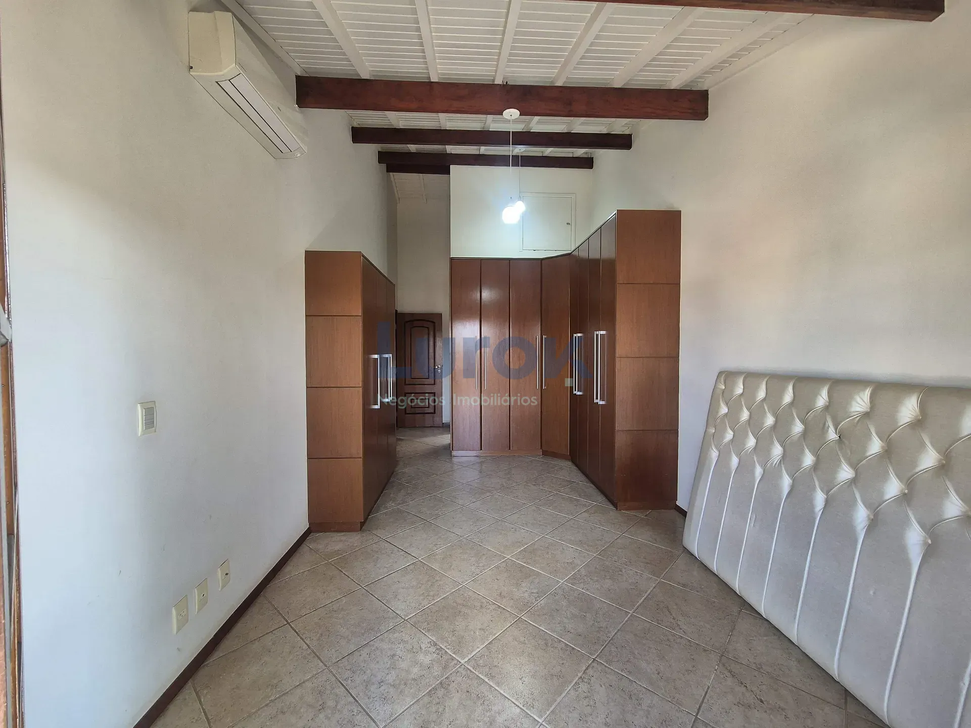 Casa, 3 quartos, 235 m² - Foto 23