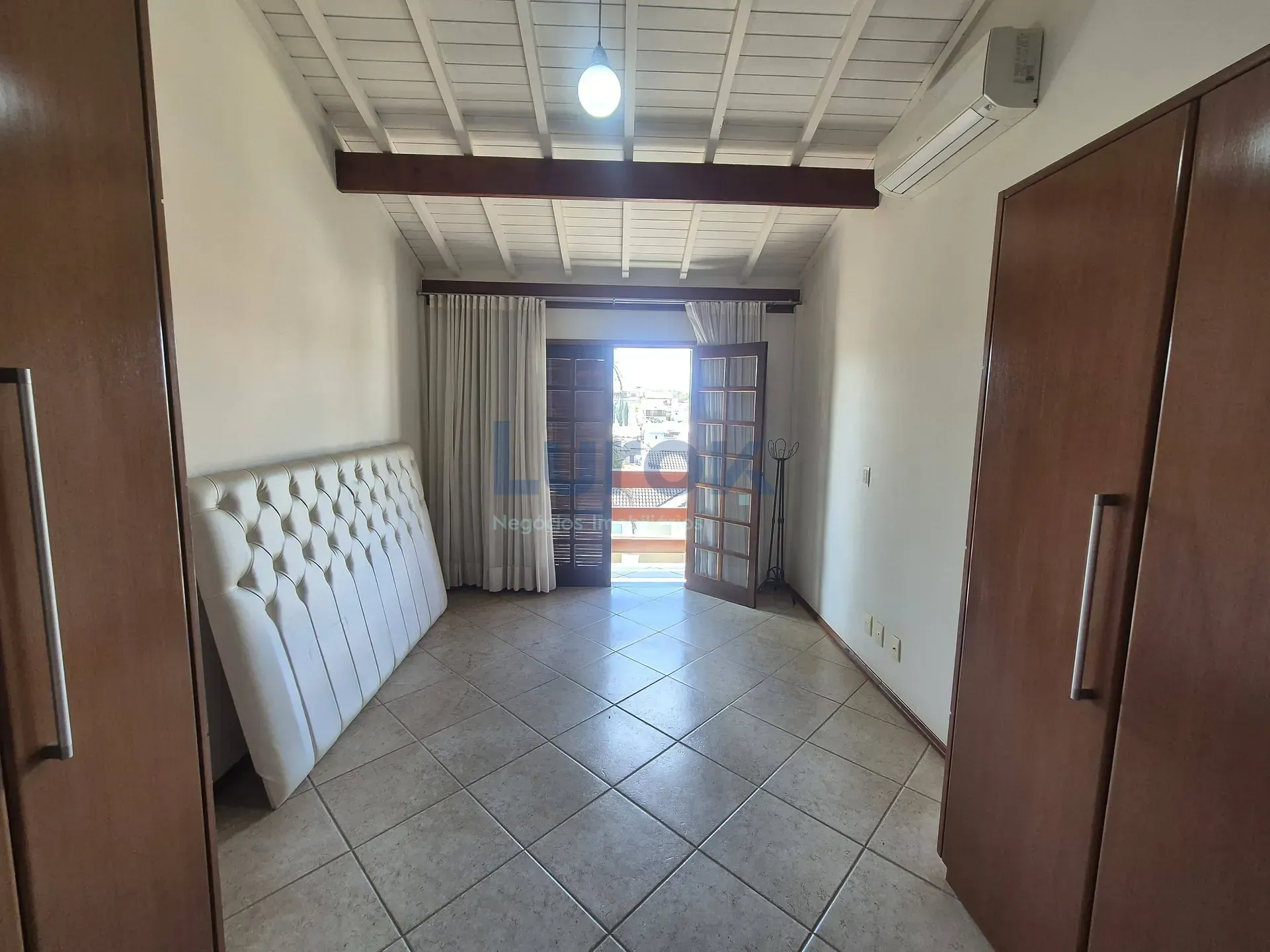 Casa, 3 quartos, 235 m² - Foto 21