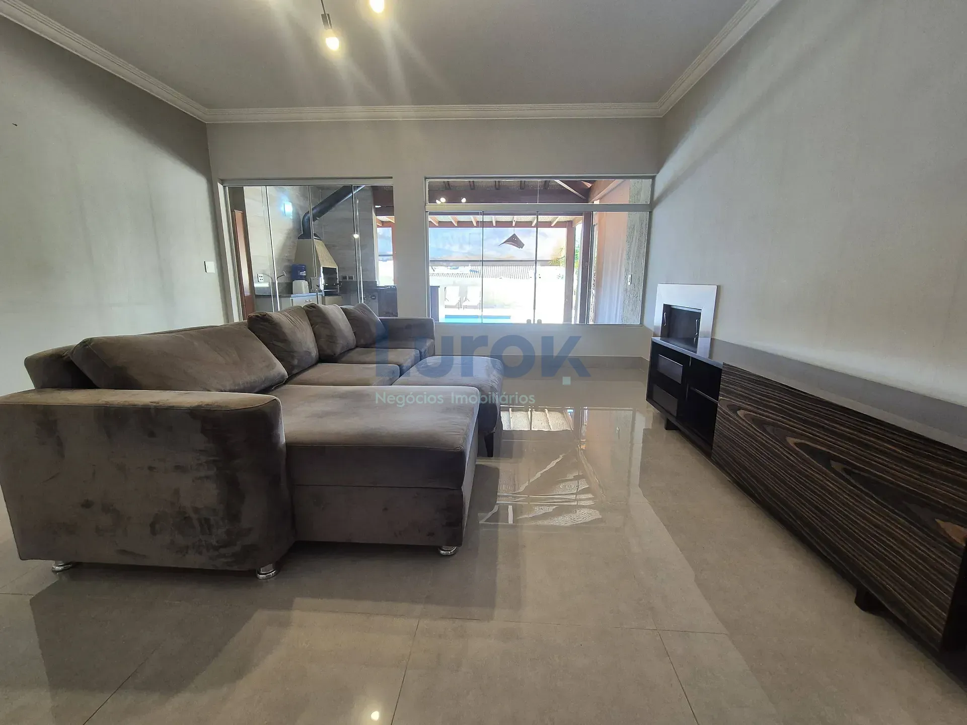 Casa, 3 quartos, 235 m² - Foto 6